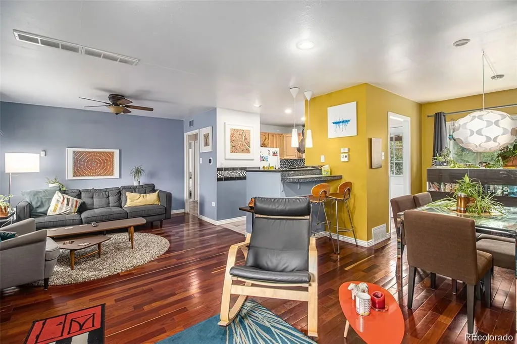 2895 S Cherry Way Denver CO 80222
