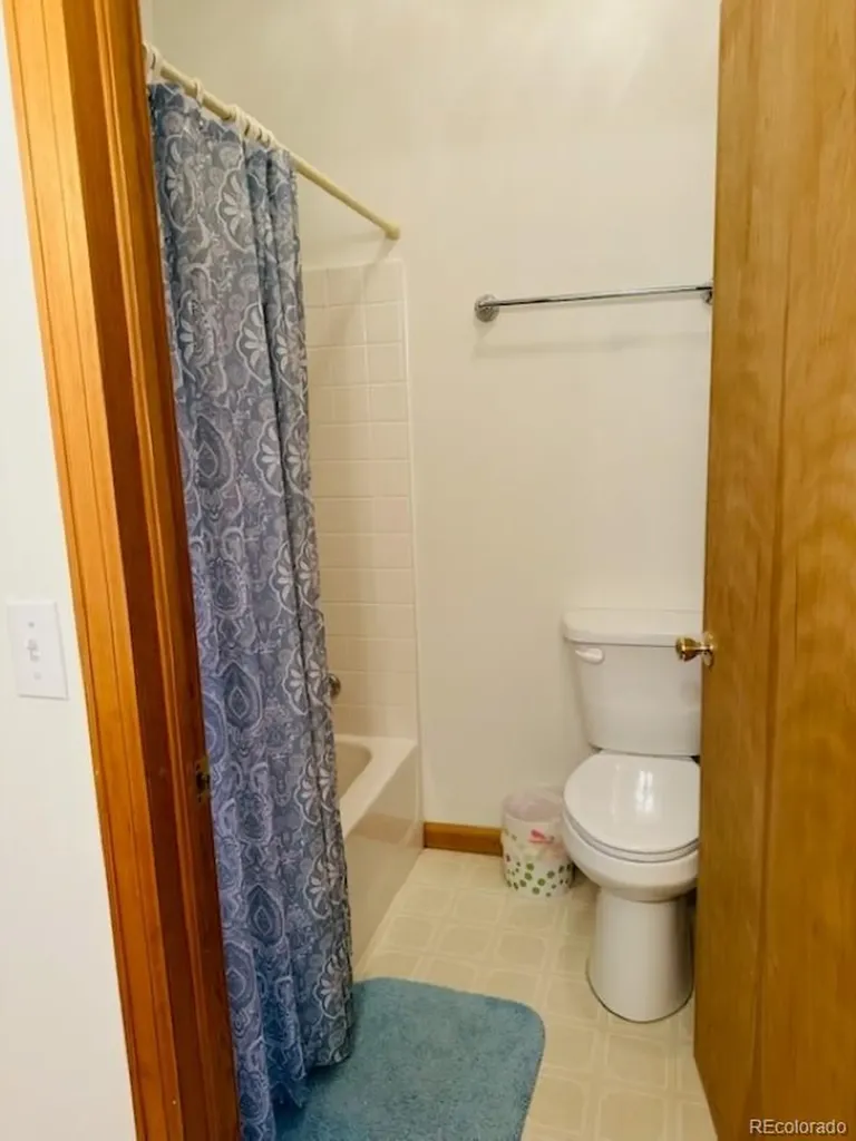 105 Indian Hill Road Mosca CO 81146