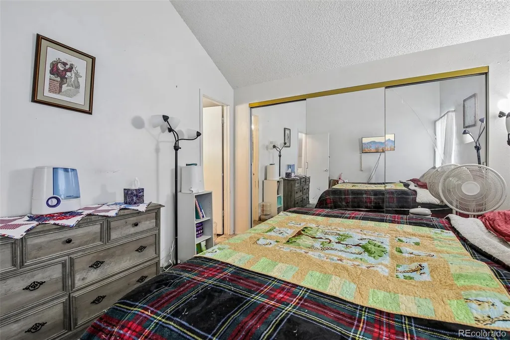 3824 S Genoa Circle Aurora CO 80013