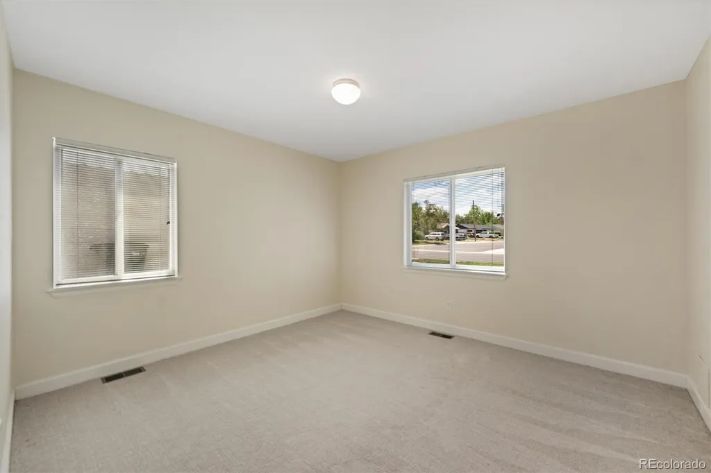 2876 S Elm Street Denver CO 80222