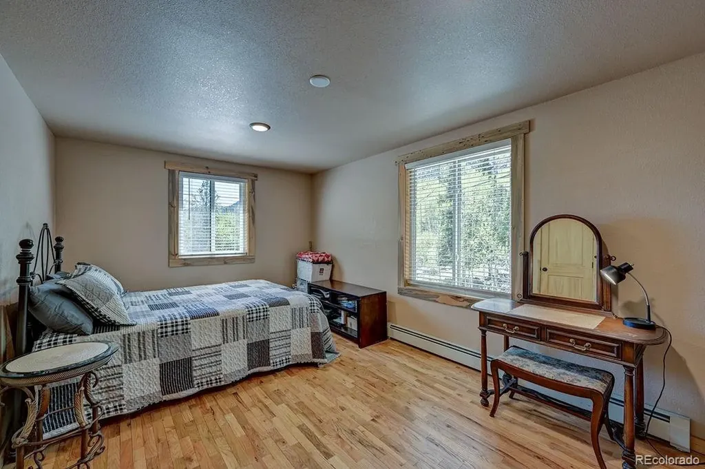 22525 Barnhill Street Salida CO 81201