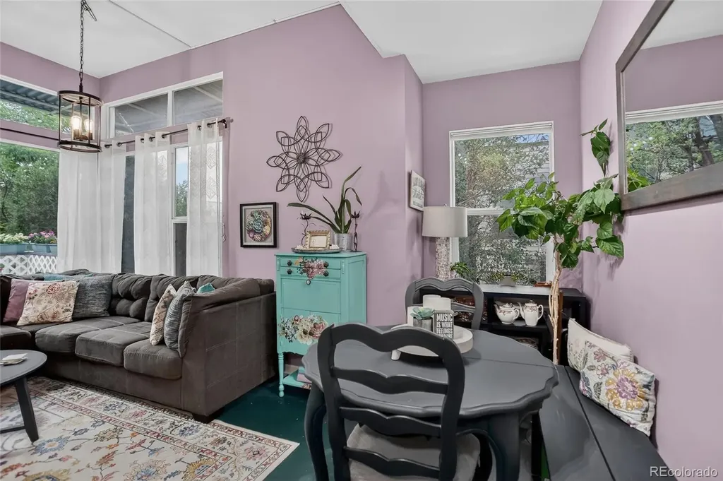 2828 Syracuse Street Denver CO 80238