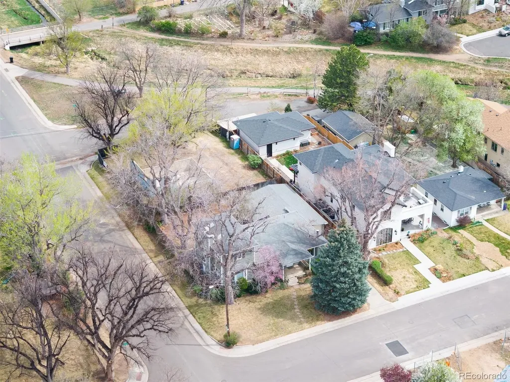 2600 S Saint Paul Street Denver CO 80210