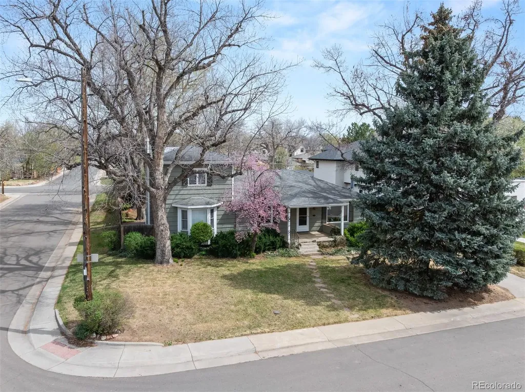 2600 S Saint Paul Street Denver CO 80210