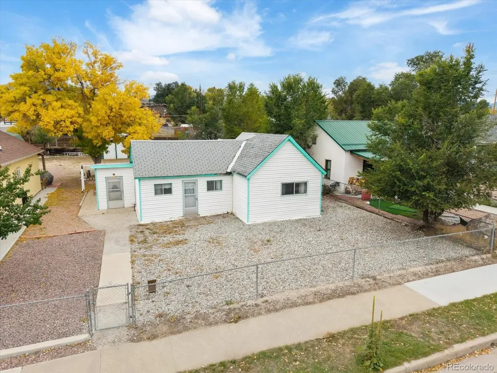 813 W 2nd Street Salida CO 81201