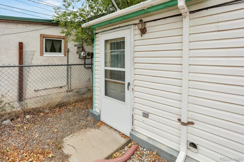 813 W 2nd Street Salida CO 81201
