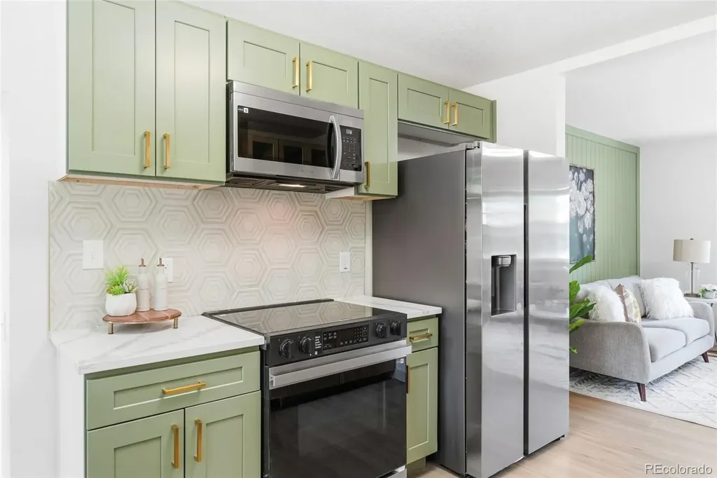 383 S Robb Way Denver CO 80226