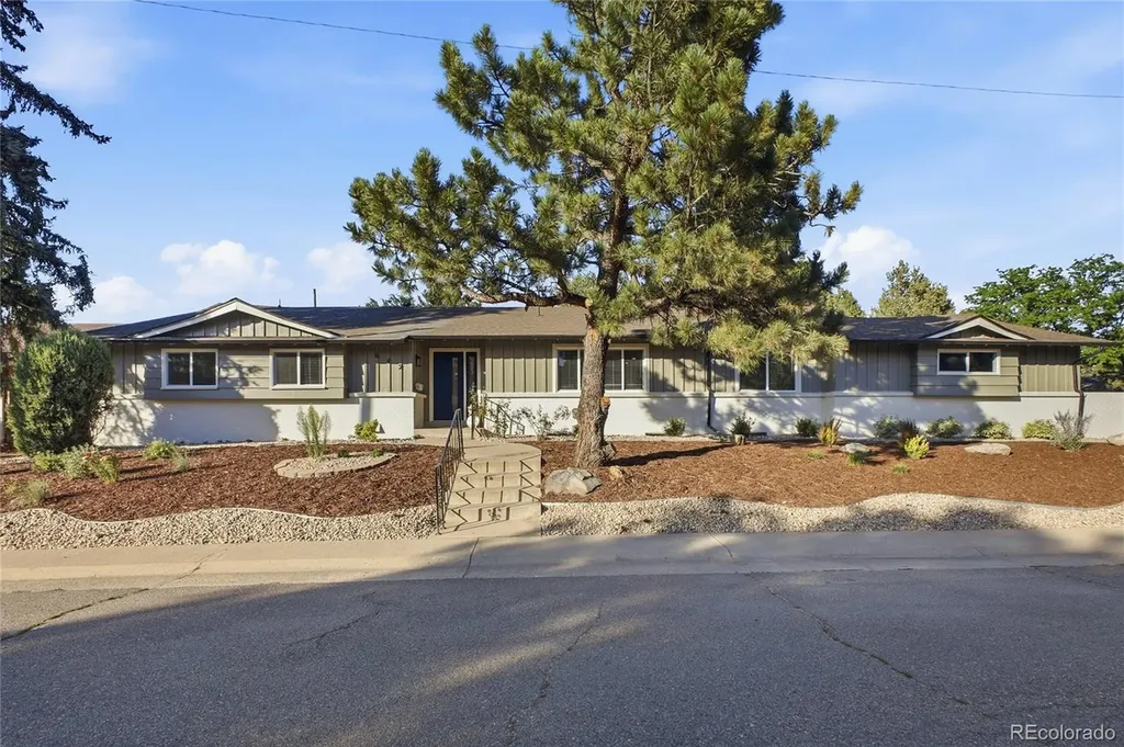 642 S Pontiac Street Denver CO 80224