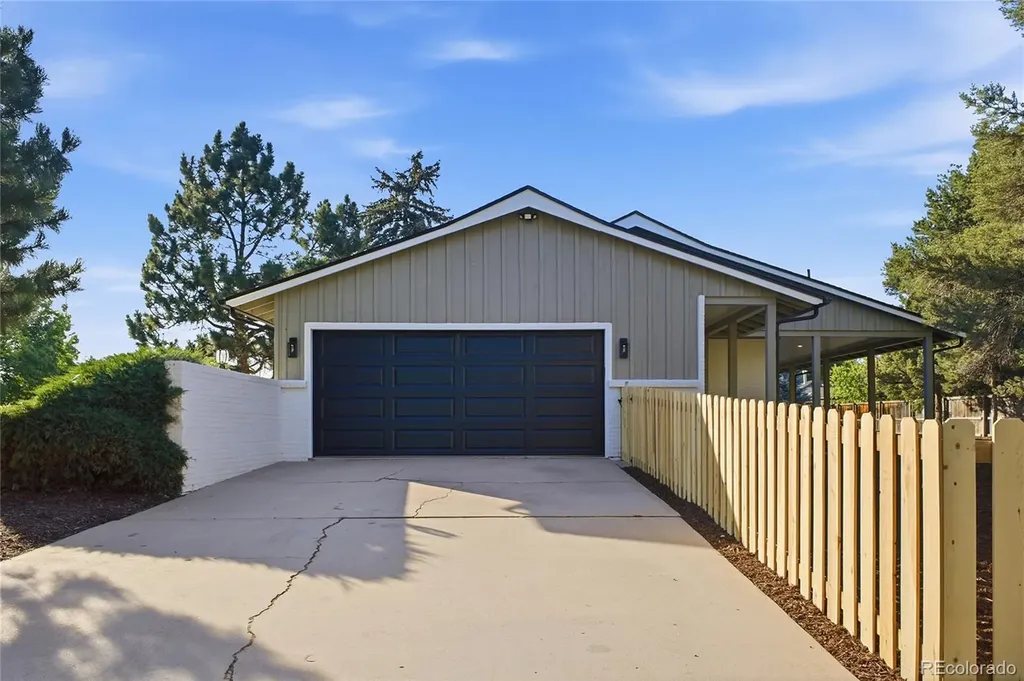 642 S Pontiac Street Denver CO 80224