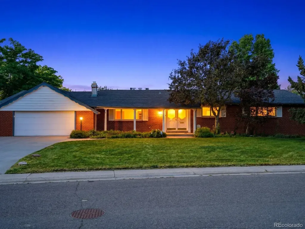 2630 S Wolff Way Denver CO 80219