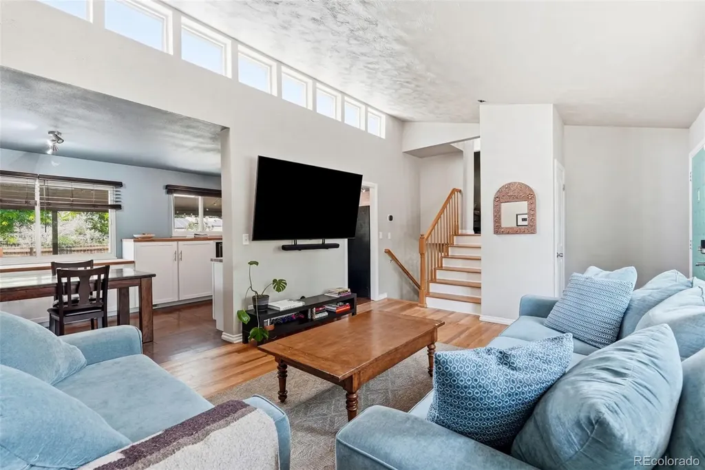 3233 Troy Street Aurora CO 80011