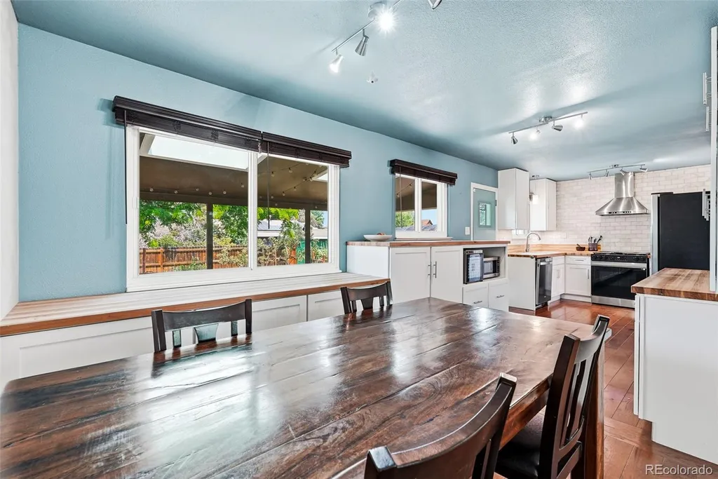 3233 Troy Street Aurora CO 80011