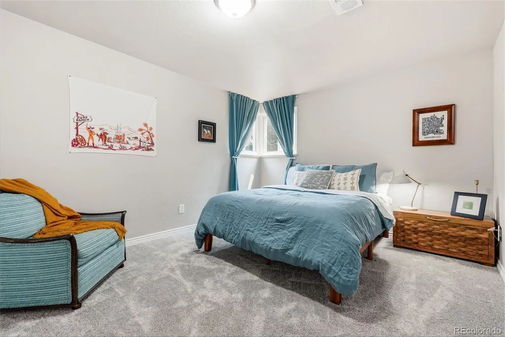 3233 Troy Street Aurora CO 80011