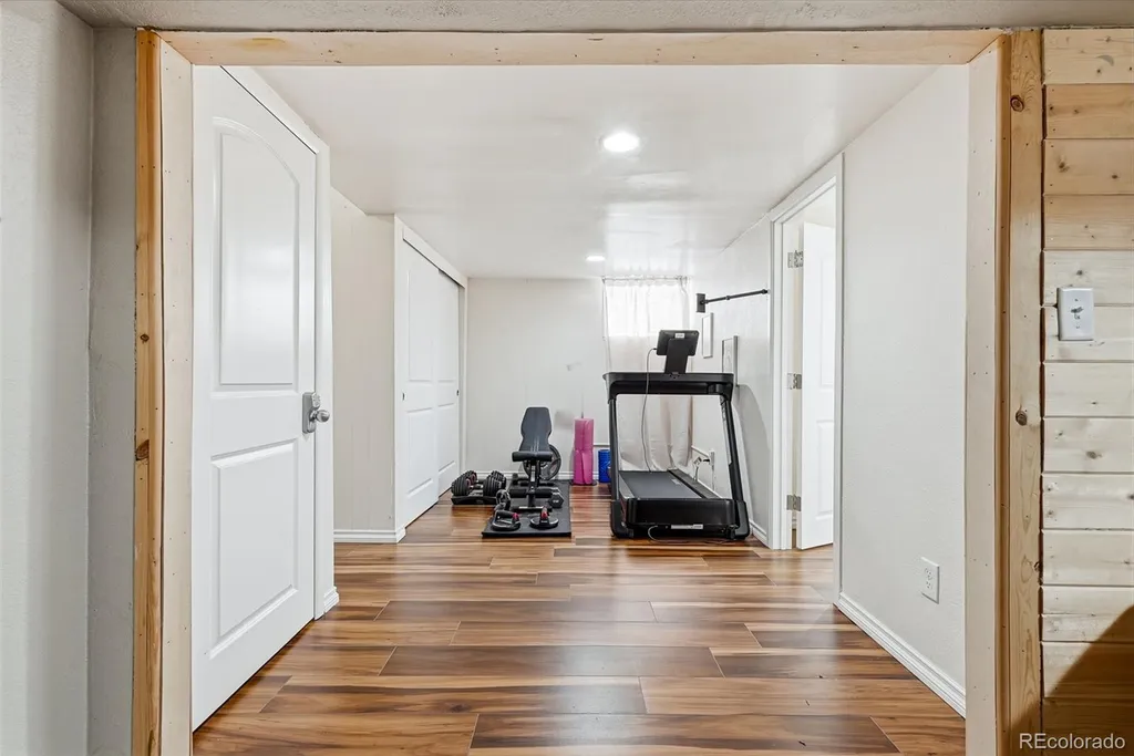 3233 Troy Street Aurora CO 80011