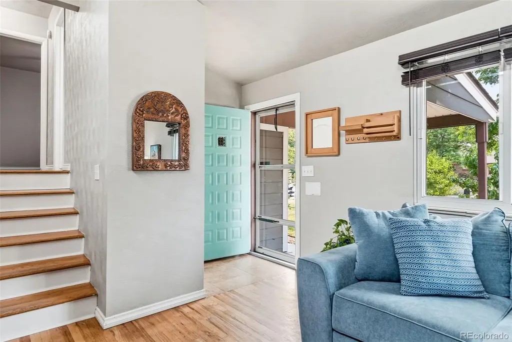 3233 Troy Street Aurora CO 80011