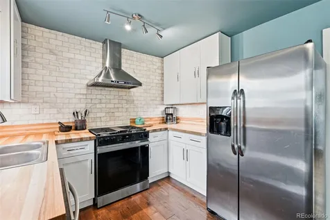 3233 Troy Street Aurora CO 80011