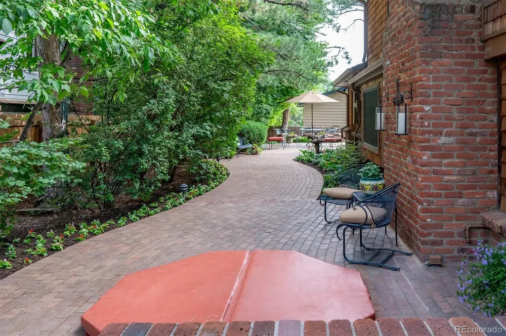 3297 S Oneida Way Denver CO 80224