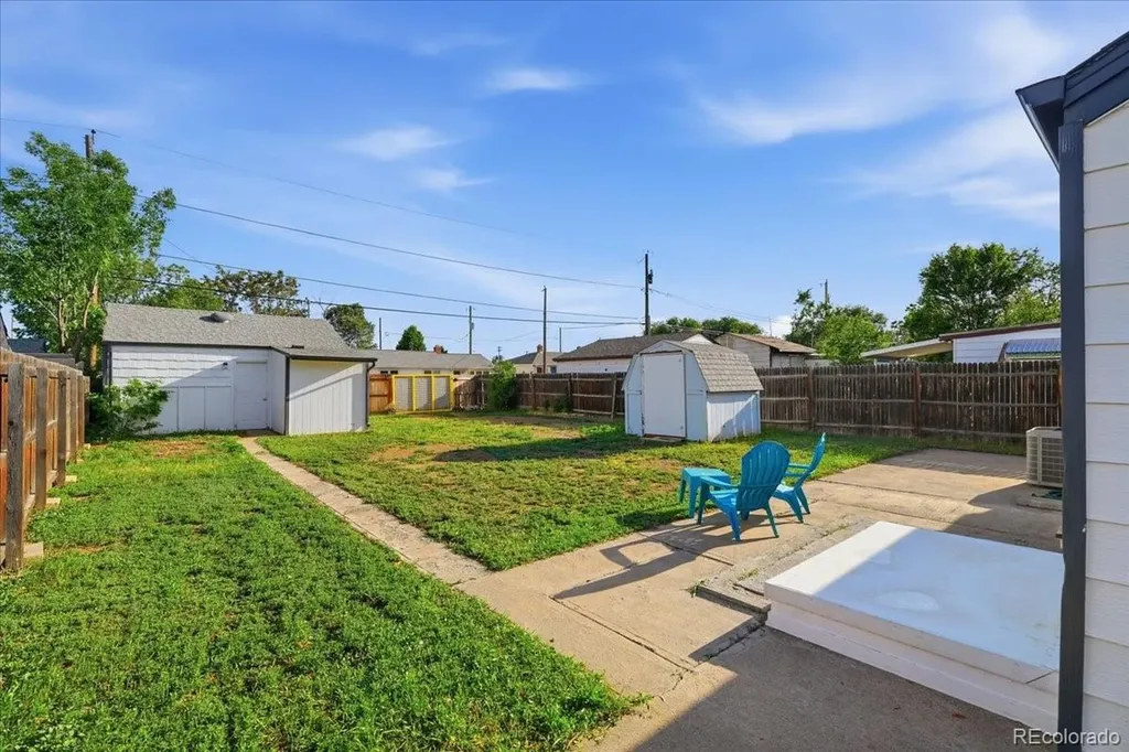 7194 Garden Lane Commerce City CO 80022