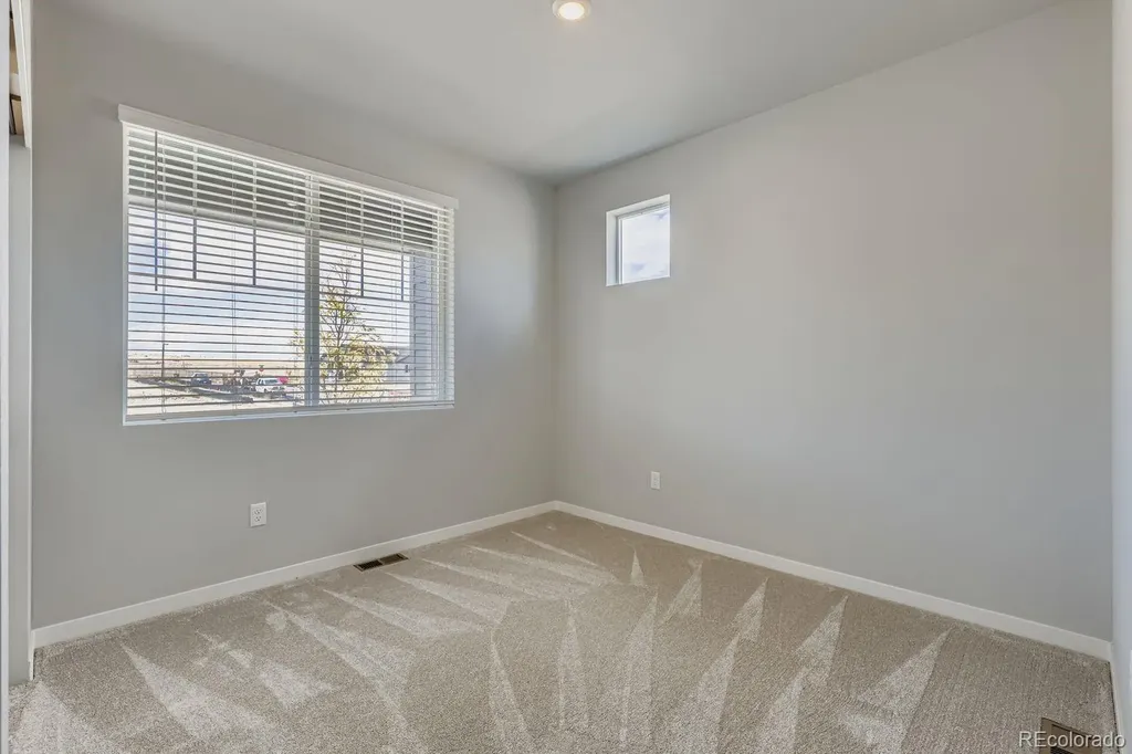 464515 Sunrise Court Bennett CO 80102