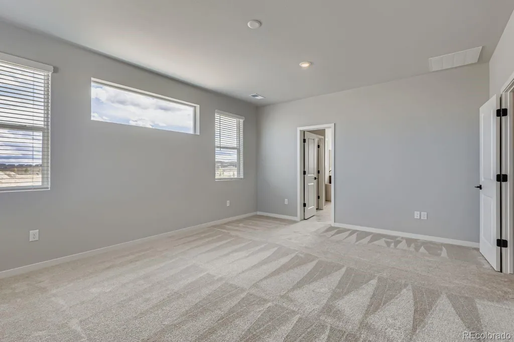 464515 Sunrise Court Bennett CO 80102
