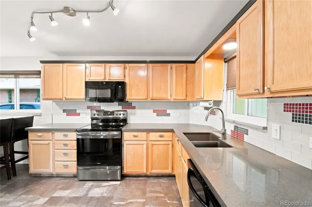 35 Holly Street Denver CO 80220