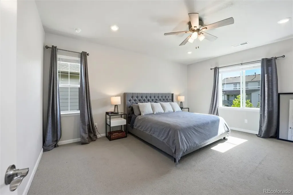 7240 S White Crow Way Aurora CO 80016