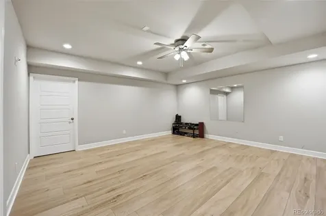 7240 S White Crow Way Aurora CO 80016