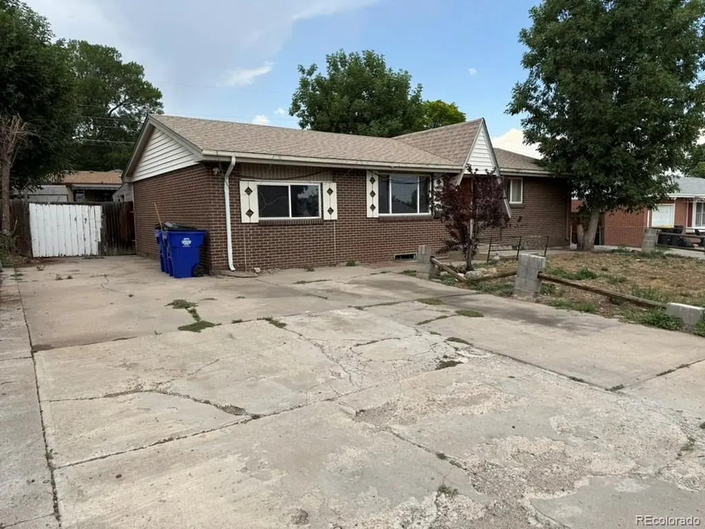 1653 S Yukon Street Denver CO 80232