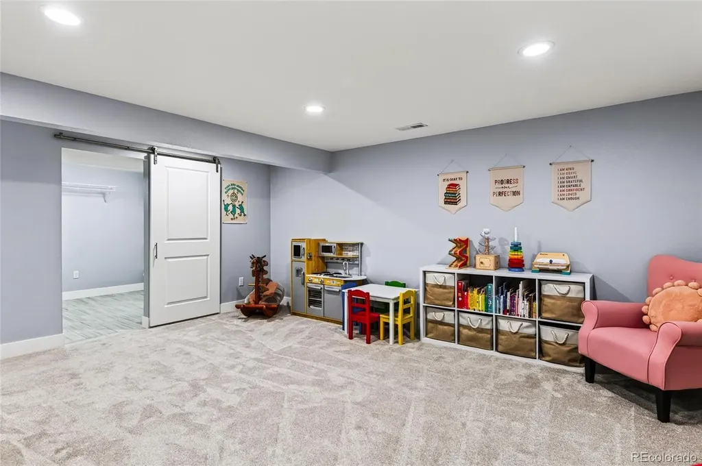 6000 Hoyt Street Arvada CO 80004