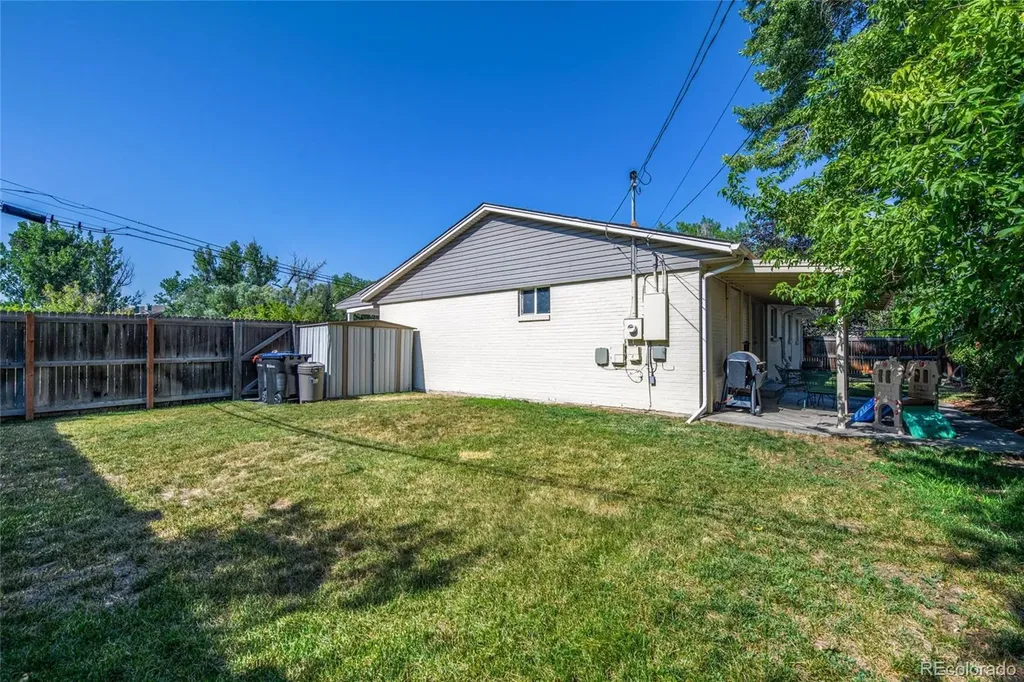 6000 Hoyt Street Arvada CO 80004