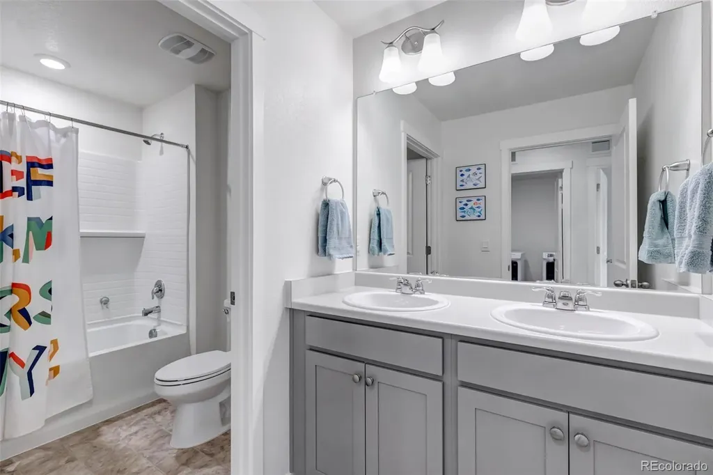 45811 Orchid Avenue Bennett CO 80102