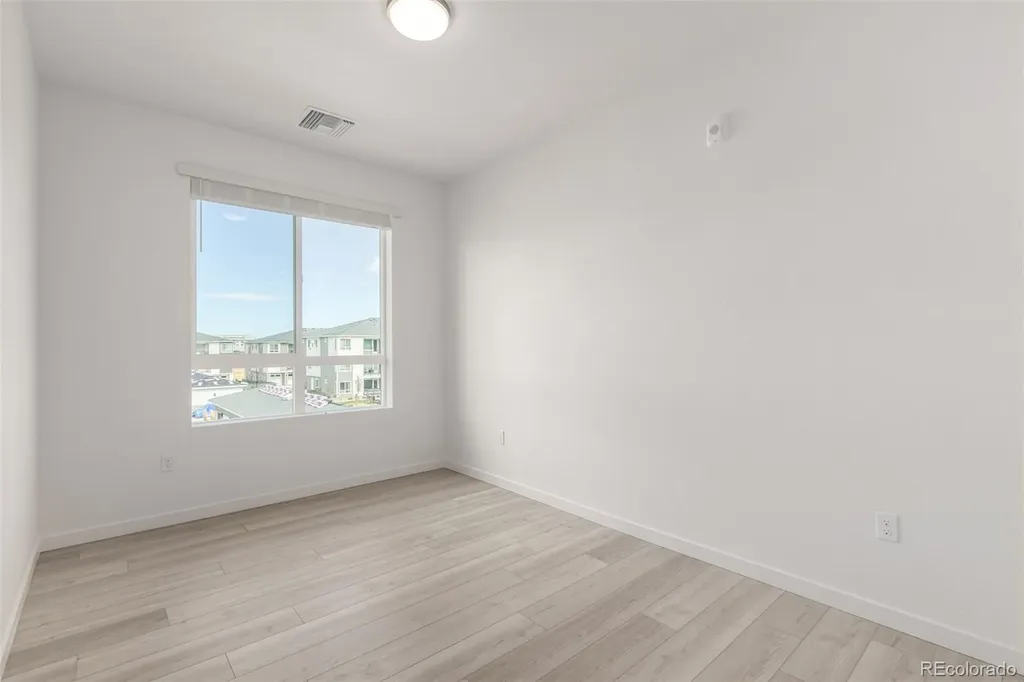 6153 N Ceylon Street Denver CO 80249