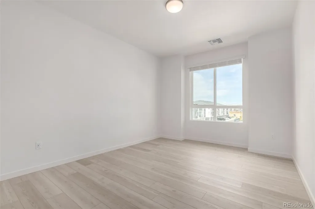 6153 N Ceylon Street Denver CO 80249