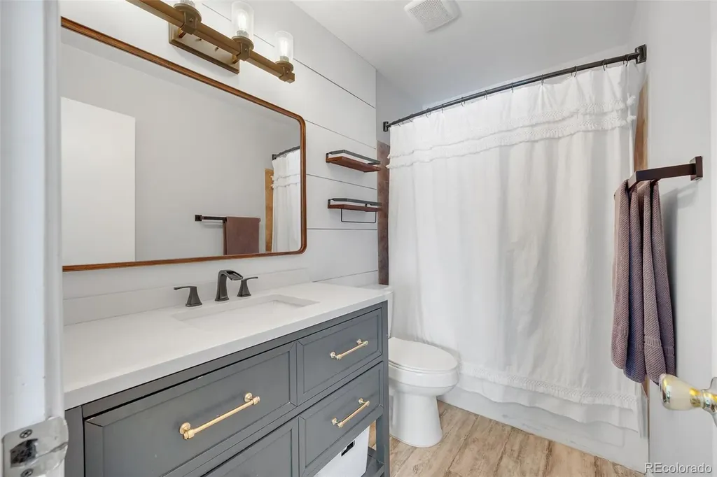 3686 S Depew Street Denver CO 80235