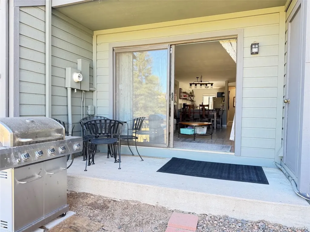 3686 S Depew Street Denver CO 80235