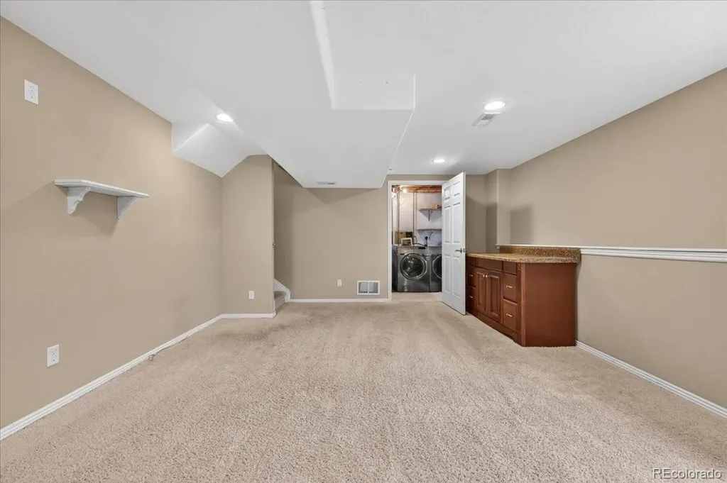 5228 Sydney Avenue Highlands Ranch CO 80130