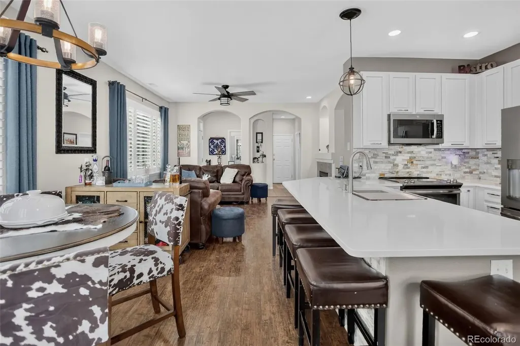 1208 Carlyle Park Circle Highlands Ranch CO 80129
