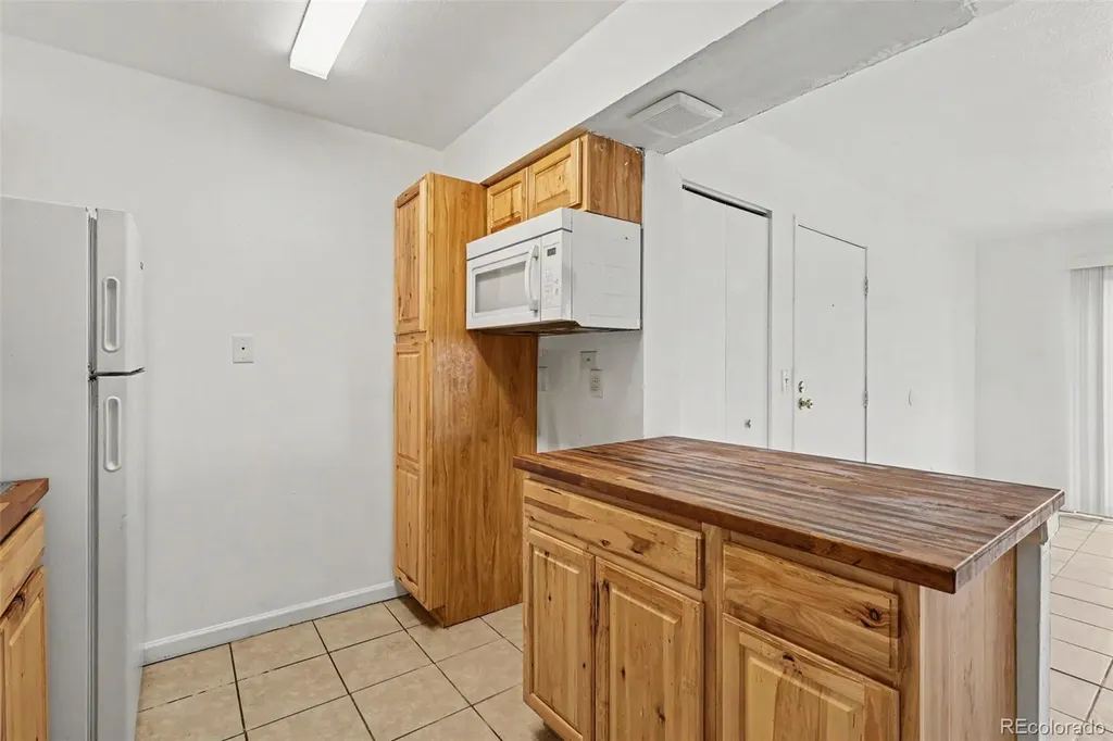 5995 W Hampden Avenue Denver CO 80227
