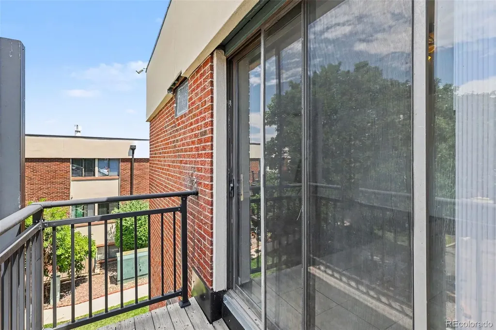 5995 W Hampden Avenue Denver CO 80227