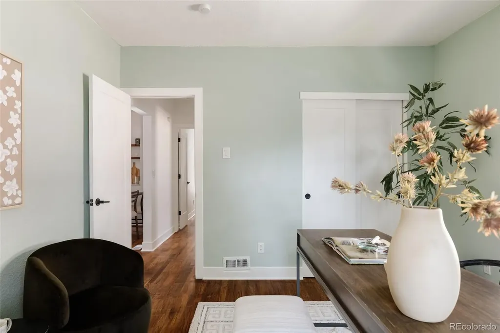 4545 Batavia Place Denver CO 80220