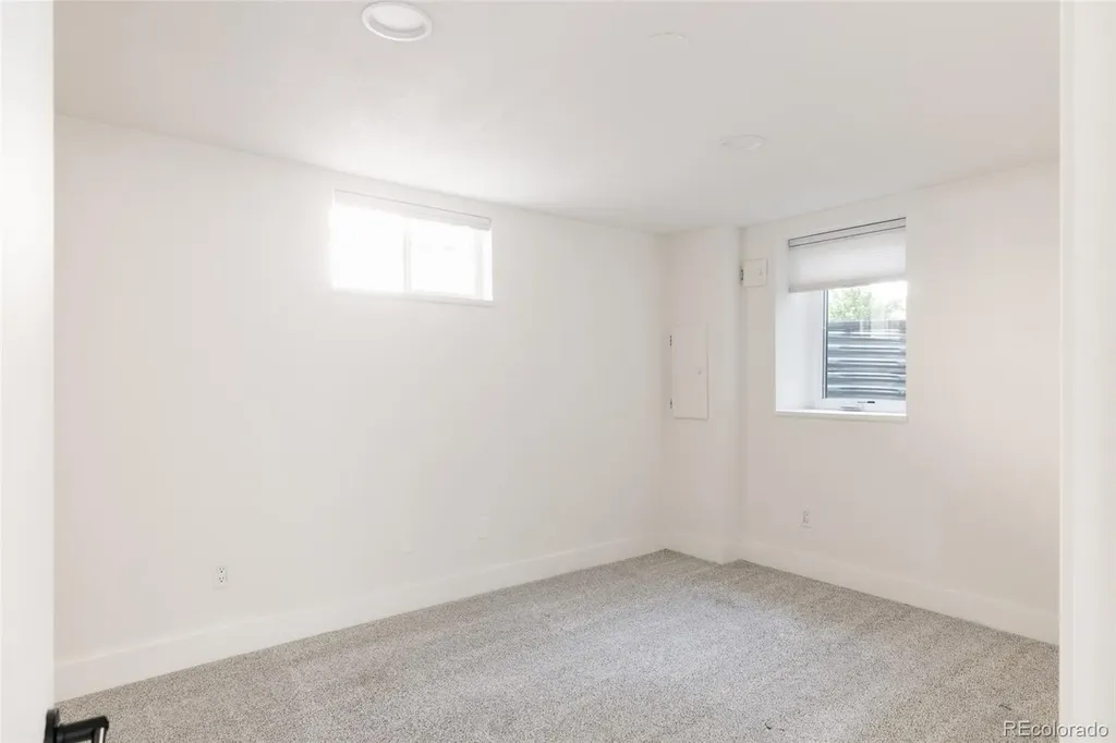 4545 Batavia Place Denver CO 80220