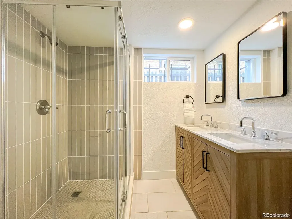 4545 Batavia Place Denver CO 80220