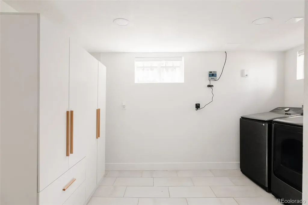 4545 Batavia Place Denver CO 80220