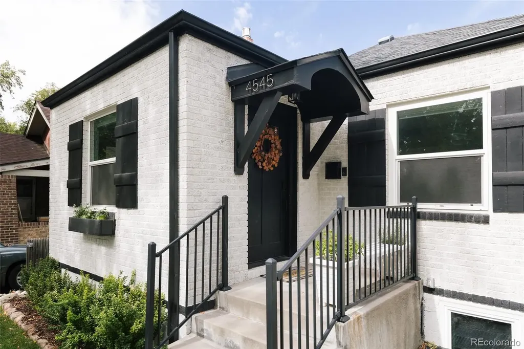 4545 Batavia Place Denver CO 80220