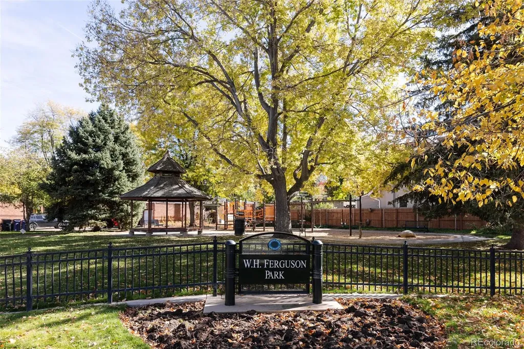 4545 Batavia Place Denver CO 80220