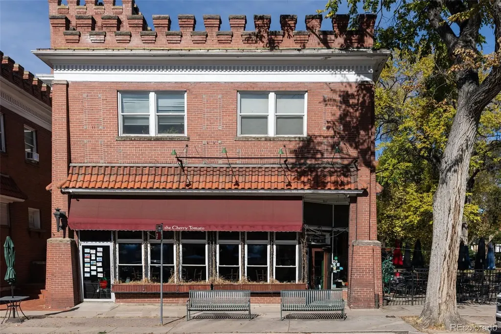 4545 Batavia Place Denver CO 80220