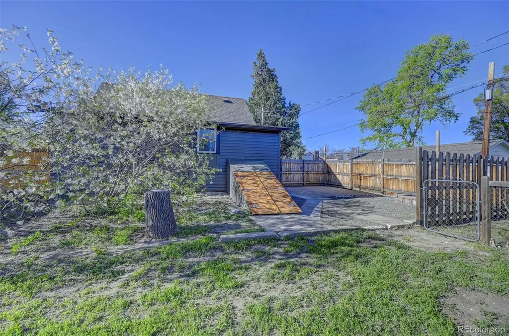 235 E Cornell Avenue Englewood CO 80113