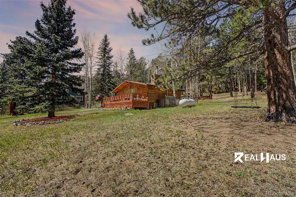 177 Cedar Drive Lyons CO 80540