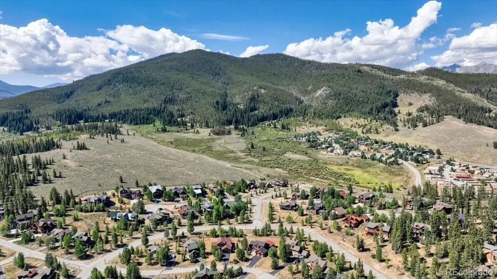 27 Montane Court Dillon CO 80435