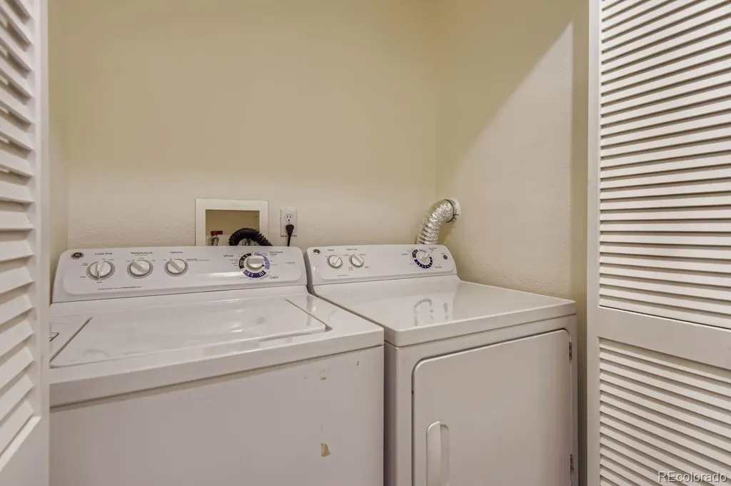 3261 S Waco Court Aurora CO 80013